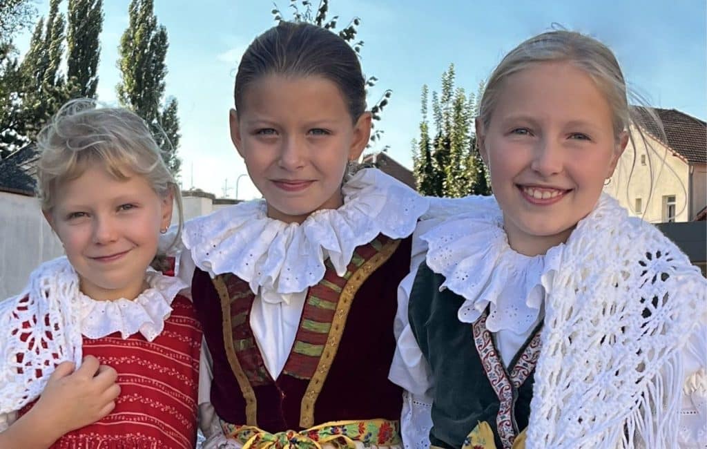55. VYROCI 3 (Hanácký folklorní spolek)
